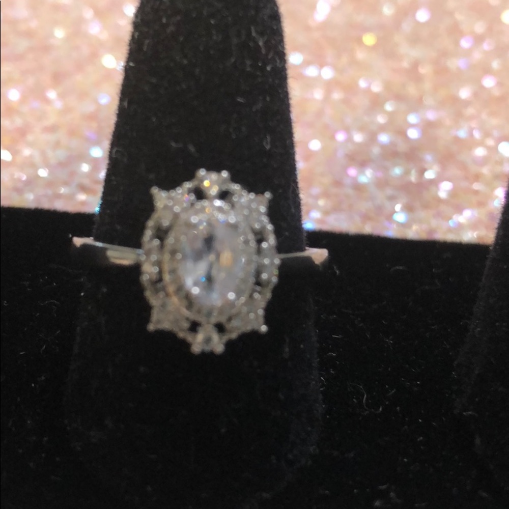 Size 8 ,925 Sterling silver band ring